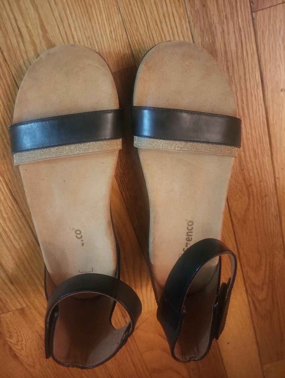 Spenco Jasmine Black Ankle-Strap Gladiator Sandals with Gold Glitter Accent - Picture 2 of 9